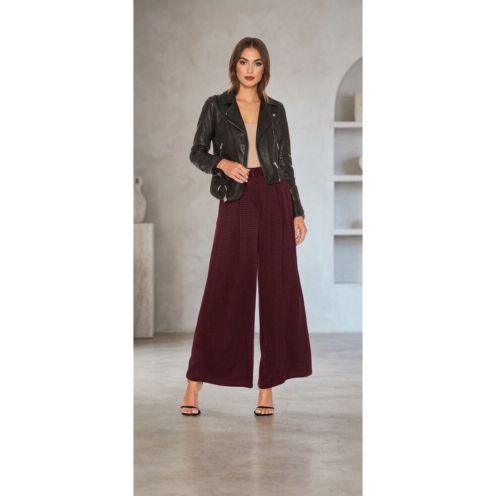 FREE PEOPLE Women’s textured WIDE LEG Pleated Trouser Pants wine Burgundy sz 6